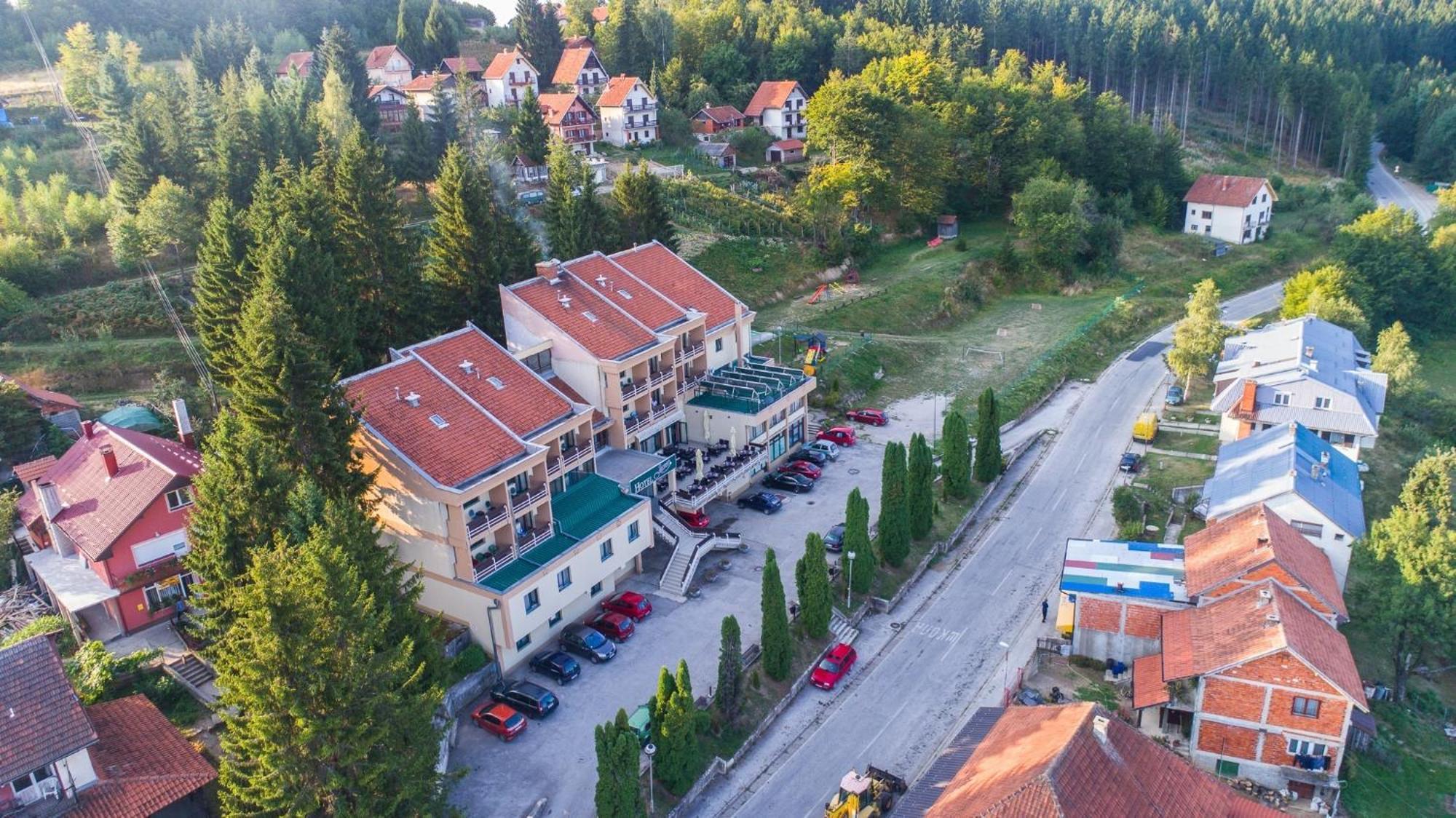 Hotel Javor Kusici Exterior photo